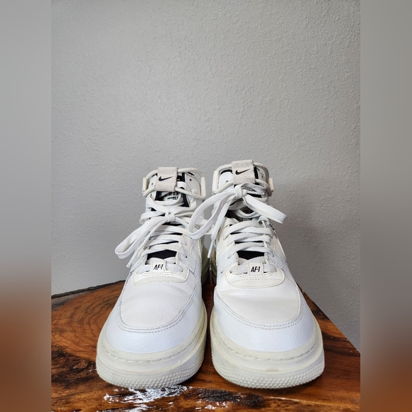 Women's Nike Air Force I High Utility 2.0 Sneaker Boots - Picture 4 of 9